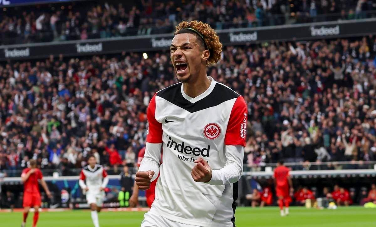 法兰克福战平,德甲新老交替局势依然不明的简单介绍 法兰克福战平,德甲新老交替局势依然不明的简单介绍