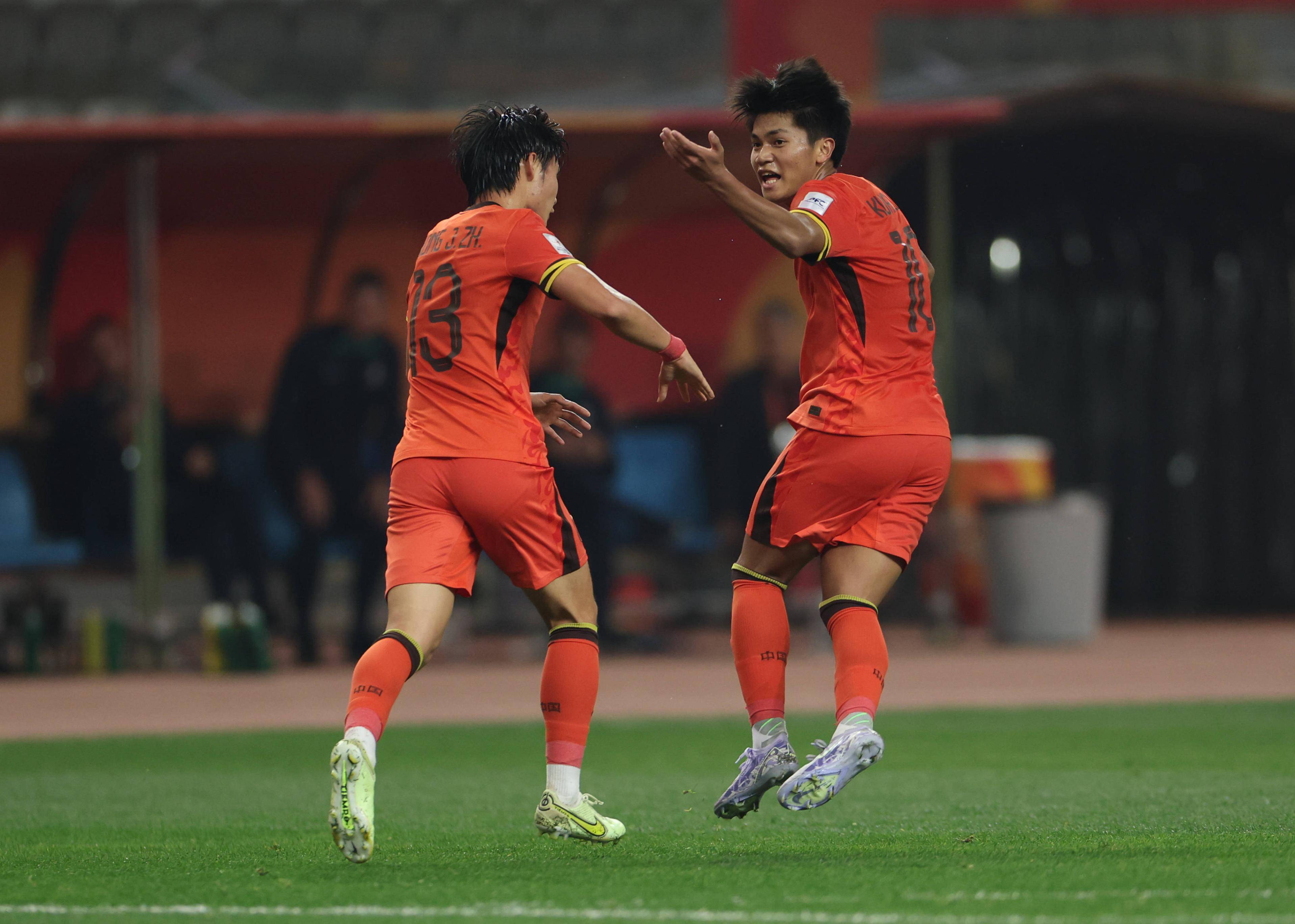 爱游戏官网入口-关于山西球员精准传球，为球队夺冠铺路的信息