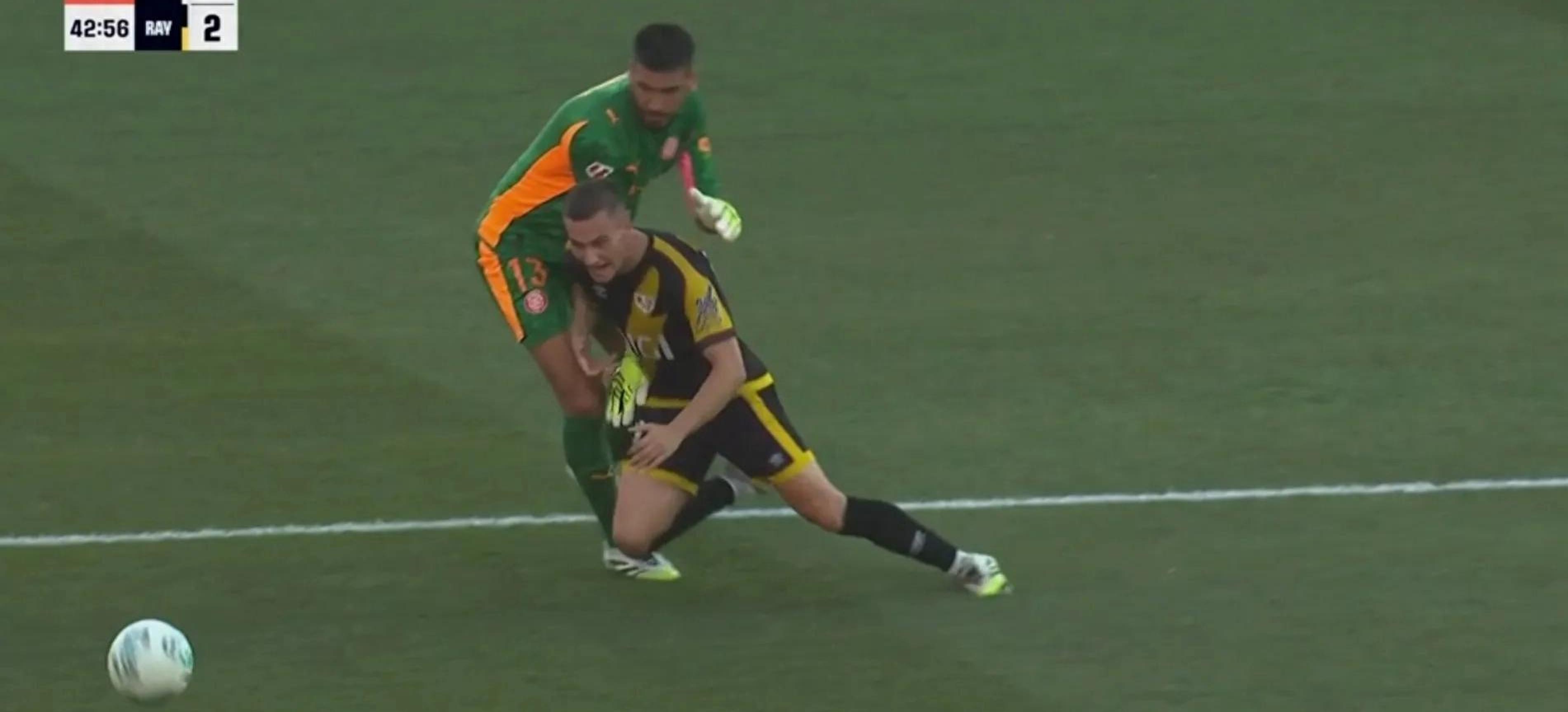 雷恩宣布签下了一名来自英超的新外援 雷恩宣布签下了一名来自英超的新外援