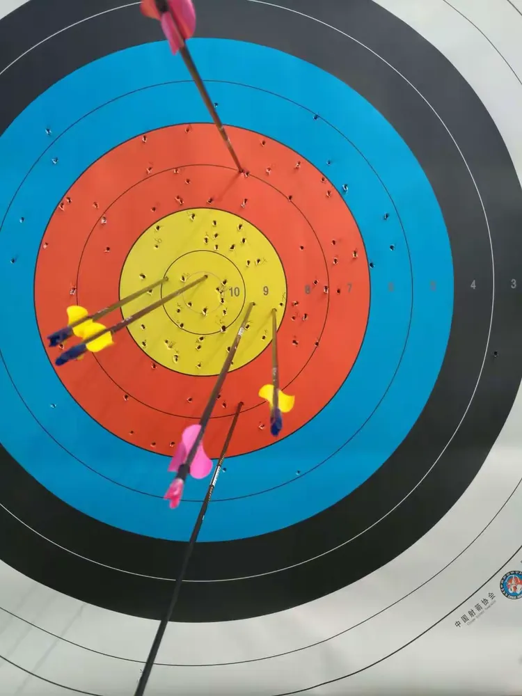 爱游戏中国官网-澳大利亚射箭队弹无虚发，准确夺冠的简单介绍