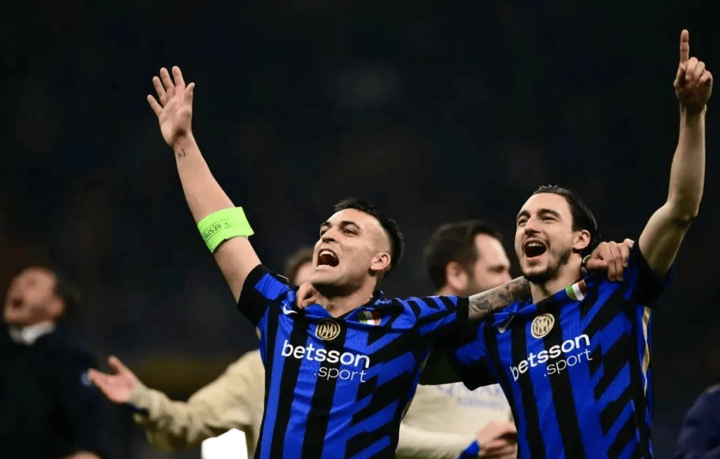 都灵足球队主场告捷，保持不败