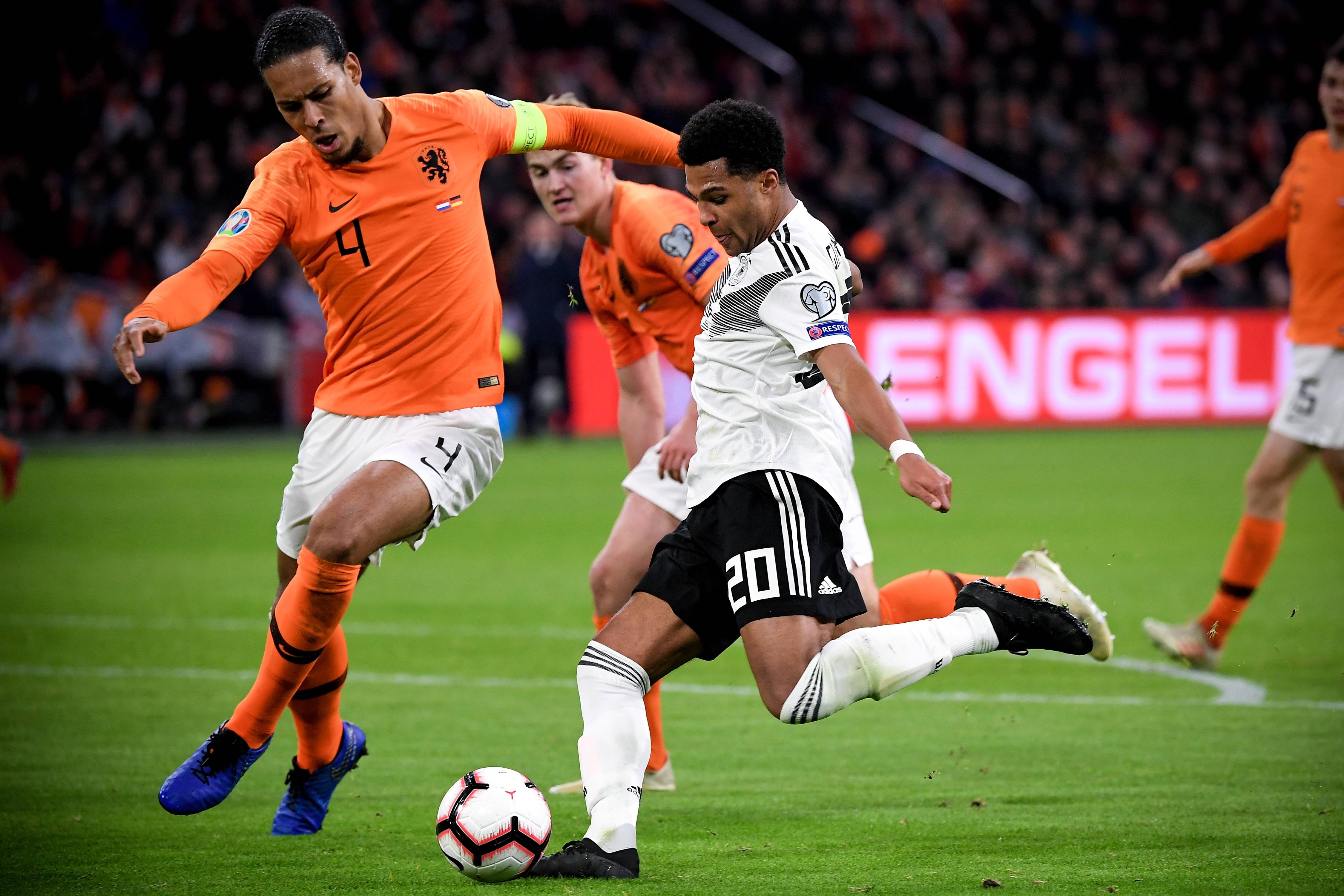 比利时队对决荷兰队，谁能笑到最后